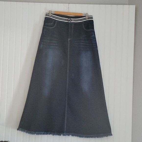 JEANS skirt, 10  - Picture 1 of 3